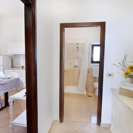 Appartement Silva Erdgeschosswohnung Mit Garten Bašanija