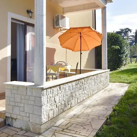 Silva Erdgeschosswohnung Mit Garten Bašanija